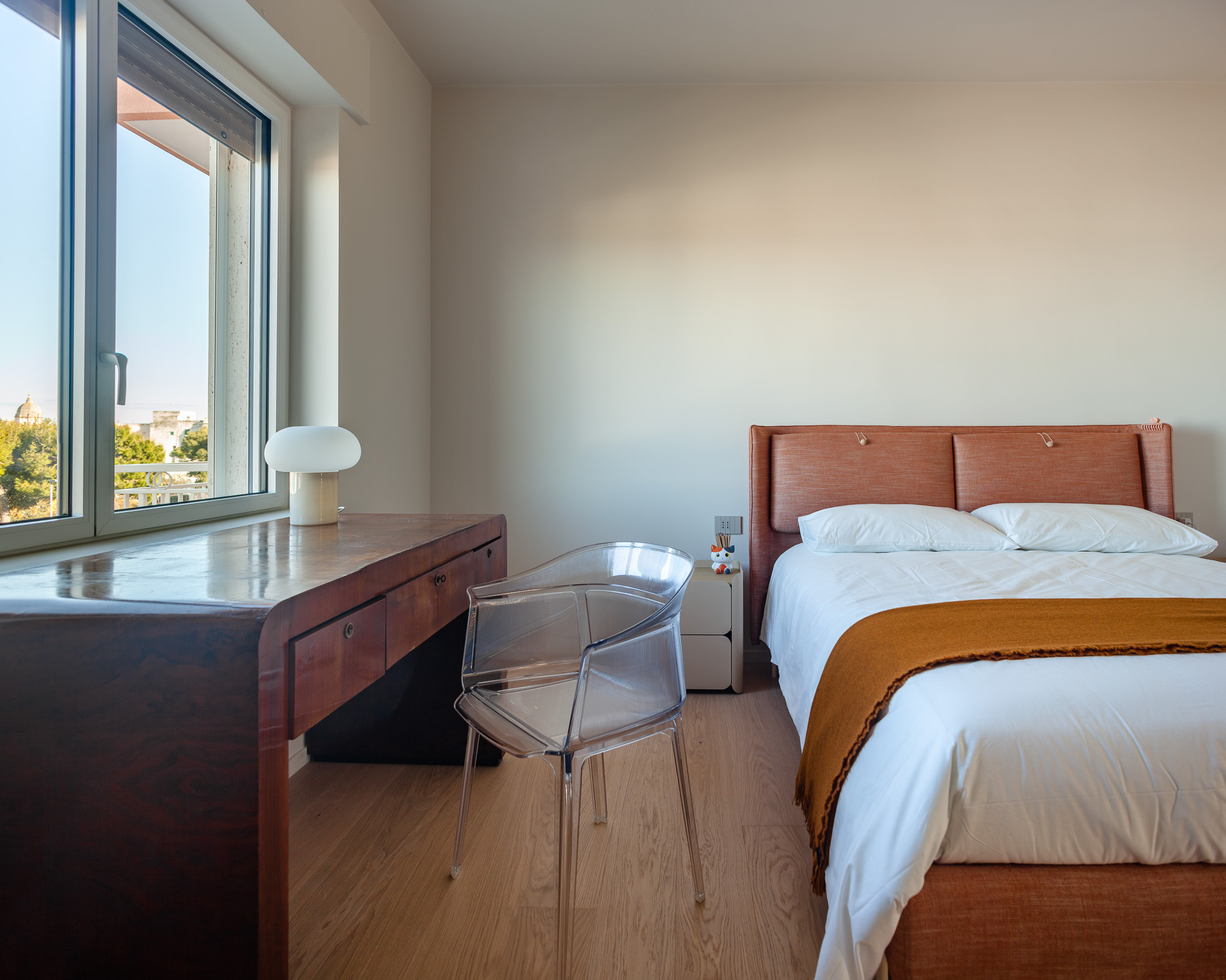 Master bedroom, with the port beyond